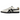 Onitsuka Tiger Tokuten White Black Gold baskets vue latérale avec empeigne blanche, bandes noires et détails dorés sur le talon