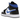 Baskets Air Jordan 1 Mid White Black Racer Blue en vue latérale avec base en cuir blanc, empiècements noirs et logo Swoosh bleu