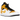 Air Jordan 1 Mid University Gold baskets vue latérale avec empeigne jaune, empiècements en cuir blanc, Swoosh noir et lacets sur une semelle classique