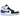 Air Jordan 1 Mid SE Royal Black Toe baskets en vue latérale avec des panneaux en cuir bleu et noir, des lacets blancs et le logo Swoosh