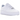 Nike Air Force 1 Sage Low Triple White baskets vue latérale avec semelle épaisse blanche, empeigne en cuir blanc et lacets blancs assortis.