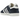 Adidas Gazelle Navy White baskets vue latérale avec empeigne en daim bleu marine, bandes blanches en cuir et semelle en gomme blanche.