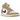 Air Jordan 1 Mid SE Desert Sail baskets vue latérale avec des nuances beiges, des détails en cuir blanc et le logo emblématique Jordan