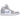 Air Jordan 1 Mid Wolf Grey Aluminum baskets vue latérale avec empeigne gris clair, semelle intermédiaire blanche et détails bleu ciel