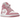 Air Jordan 1 Mid Elemental Pink Iced Carmine baskets en vue latérale avec panneaux en cuir rose, semelle intermédiaire blanche et logo Wings.
