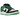 Nike SB Dunk Low Classic Green baskets en profil latérale classique avec panneaux en cuir vert, logo Swoosh noir, détails blancs et semelle plate