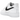 Nike Air Force 1 Low Supreme White Black baskets vue latérale avec une tige en cuir blanc et le logo Supreme rouge emblématique sur le talon.