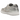 Air Jordan 1 Low OG Metallic Silver baskets en vue latérale avec des panneaux argentés brillants, une semelle intermédiaire blanche
