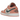 Air Jordan 1 Low Light Madder Root baskets vue latérale avec empiècements en daim rose, détails en cuir blanc et swoosh rouge classique.