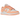 Nike Dunk Low Peach Cream baskets en vue latérale avec empiècements en cuir pêche, base crème et semelle intermédiaire blanche