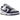 Nike Dunk Low EMB NBA 75th Anniversary Brooklyn Nets baskets vue latérale avec empeigne en cuir gris et blanc, swoosh bleu et logo NBA anniversaire