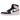 Air Jordan 1 Retro High OG Atmosphere baskets en vue latérale avec cuir rose, panneaux blancs, swoosh bleu foncé et semelle classique