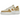 Nike Air Force 1 Low Pixel Sail Coconut Milk baskets en vue latérale, dotées d'une empeigne en cuir crème, d'un Swoosh découpé et d'une semelle épaisse
