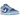 Nike Dunk Low Retro QS Argon baskets vue sous un angle, présentant des empiècements en cuir bleu clair et foncé avec des lacets et semelle blancs.