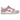 Nike Dunk Low Pink Velvet baskets vue sous angle avec détails en velours rose, semelle intermédiaire blanche et Swoosh iconique sur le côté