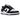Nike Dunk Low SE World Champs Black White baskets vue latérale avec empeigne en cuir noir, détails blancs et ornements dorés aux lacets