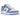 Nike Dunk Low Polar Blue baskets en vue latérale angulaire avec des superpositions en cuir bleu clair, base blanche et logo Swoosh classique.