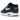 Nike Air Max 1 Gorge Green baskets en vue angulaire avec superpositions en daim vert, semelle intermédiaire blanche et unité Air visible au talon.