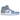 Air Jordan 1 Mid University Blue Grey baskets vue latérale avec des détails bleu clair, un swoosh gris et une empeigne en cuir blanc classique.