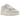 Nike Dunk Low Premium Light Soft Pink baskets vue sous angle avec empeigne en daim rose clair, détails blancs et semelle blanche assortie