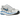 Nike P-6000 Metallic Platinum Photo Blue baskets vue latérale avec superpositions argentées, détails en mesh et accents bleus sur semelle blanche