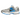 Nike Zoom Vomero 5 Photo Blue baskets en vue angulaire avec tige en mesh blanc, accents bleus, détails argentés et semelle extérieure en caoutchouc.