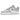 Nike Air Force 1 07 Light Silver Pumice baskets vue latérale avec empeigne en cuir gris, détails blancs et semelle épaisse classique