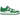 Nike Air Force 1 Low '07 Kelly Green Patent baskets vue sous angle avec empeigne en cuir vert brillant, lacets blancs et semelle intermédiaire blanche