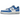 Nike Air Force 1 Low Blue Patent baskets vue latérale avec cuir verni bleu brillant, semelle intermédiaire blanche et lacets blancs classiques.