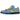 Nike SB Dunk Low The Powerpuff Girls Bubbles baskets vue latérale avec empeigne bleu clair, swoosh jaune et semelle assortie.