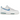 Nike Air Force 1 Low Evo White University Blue baskets vue latérale avec empeigne en cuir blanc et détails bleu clair sur la semelle et le Swoosh.
