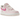 Nike Air Force 1 '07 LX Pearl Pink Paw Print baskets vue latérale avec empeigne en cuir rose, détails blancs et empreintes de pattes sur le talon.