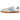 Adidas Samba OG Sporty & Rich Cream Blue baskets en vue angulaire avec tige blanc crème, détails bleus et semelle en gomme