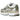 Nike P-6000 Gold baskets vue latérale avec un design superposé blanc et doré et un Nike Swoosh noir contrasté sur le côté