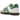 Adidas Samba White Green baskets en vue angulaire avec tige en cuir blanc, bandes vertes sur les côtés et semelle gomme classique