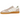 Adidas Handball Spezial Sandy Pink baskets vue latérale présentant une empeigne en daim rose, des bandes Adidas blanches et la semelle en gomme classique