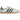 Adidas Samba OG White Collegiate Green Gum baskets en profil latéral avec tige en cuir blanc, détails verts et semelle en gomme