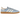 Adidas Handball Spezial Clear Sky White Warm Sandstone baskets en profil, dotées d'une empeigne en daim bleu ciel et de trois bandes blanches