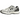 New Balance 1906R Silver Black baskets en vue inclinée avec une empeigne en maille argentée, des détails noirs et une semelle robuste.