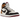 Jordan 1 Retro High OG Love Letter baskets en vue latérale inclinée avec une tige en cuir rouge et blanc et une semelle classique